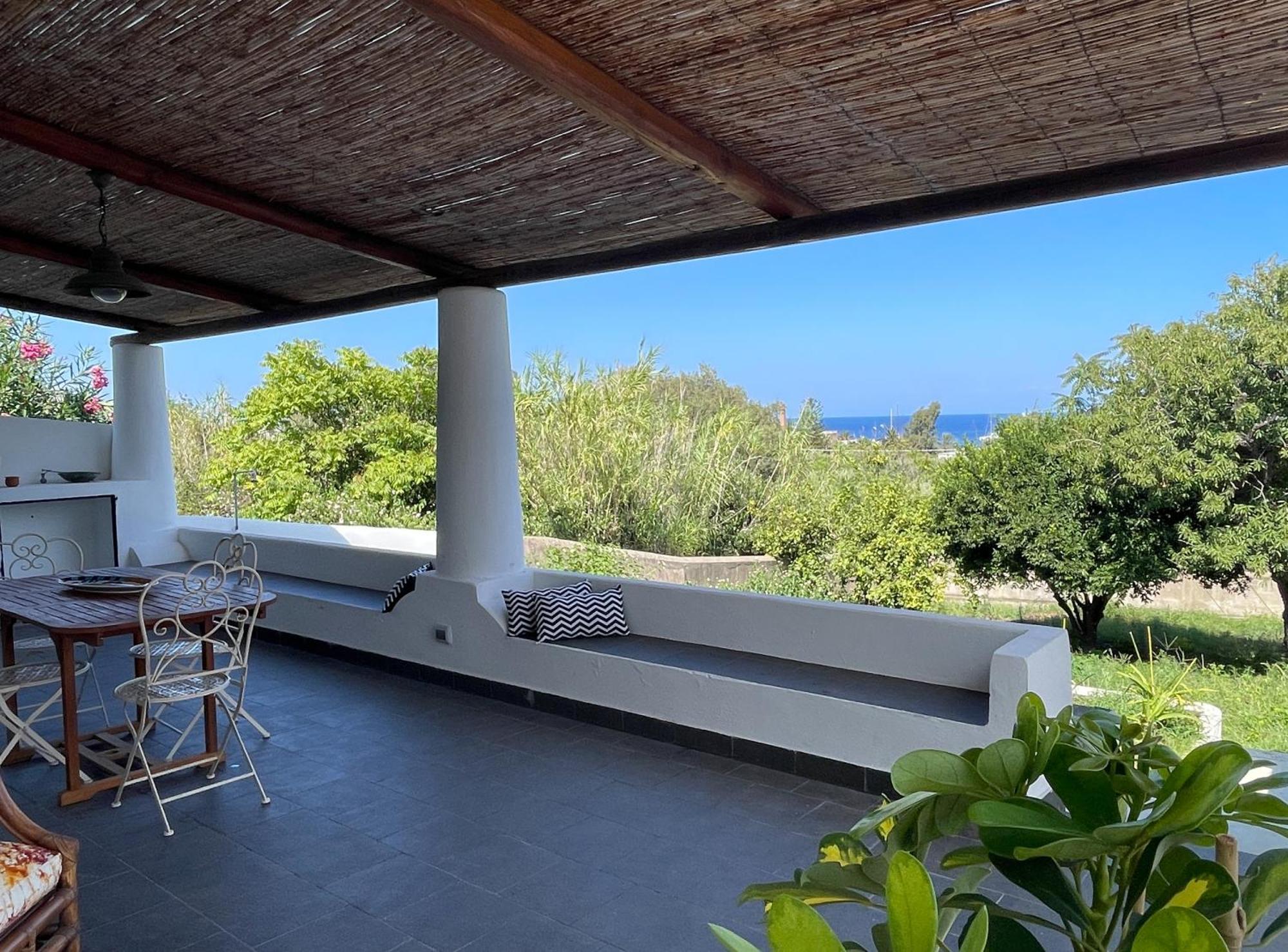 La Casa Del Geologo Appartement Stromboli Buitenkant foto